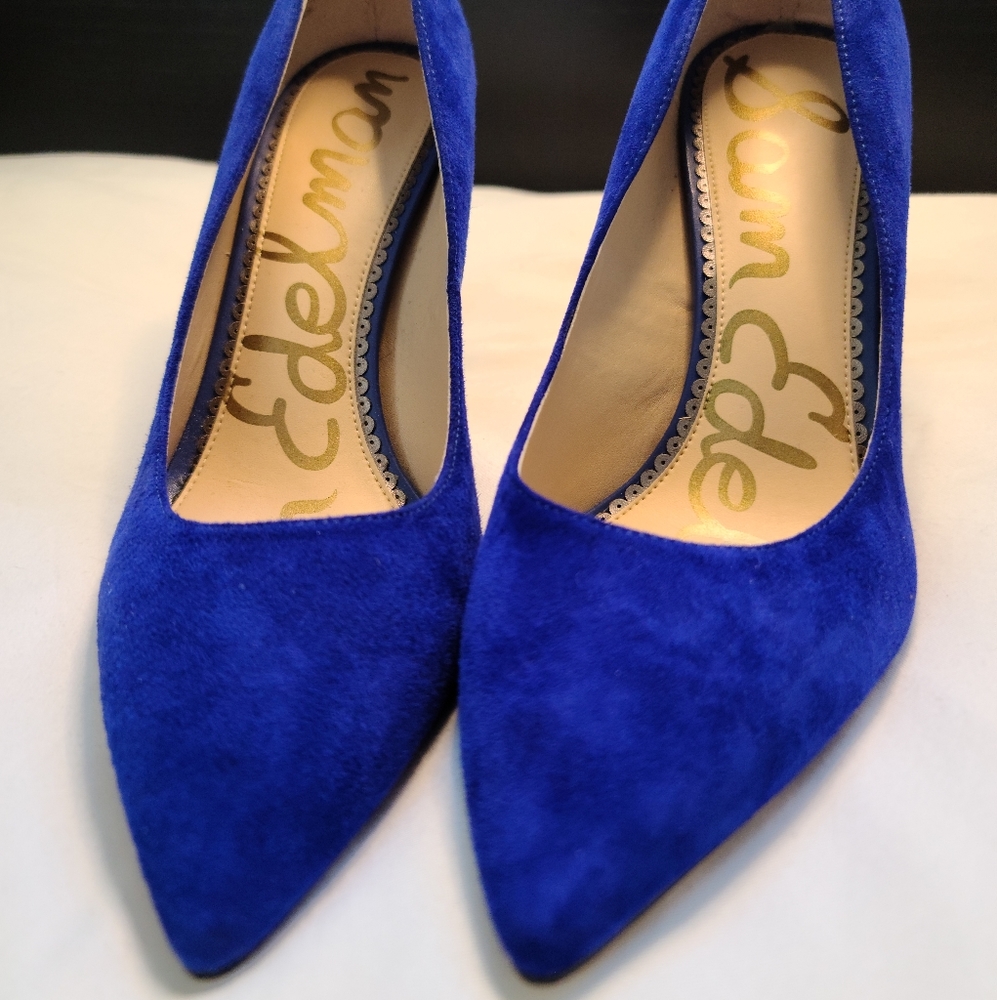 NWOT Sam Edelman Hazel Pointed Toe Pumps in gorgeous Cobalt Blue Suede - Size 10